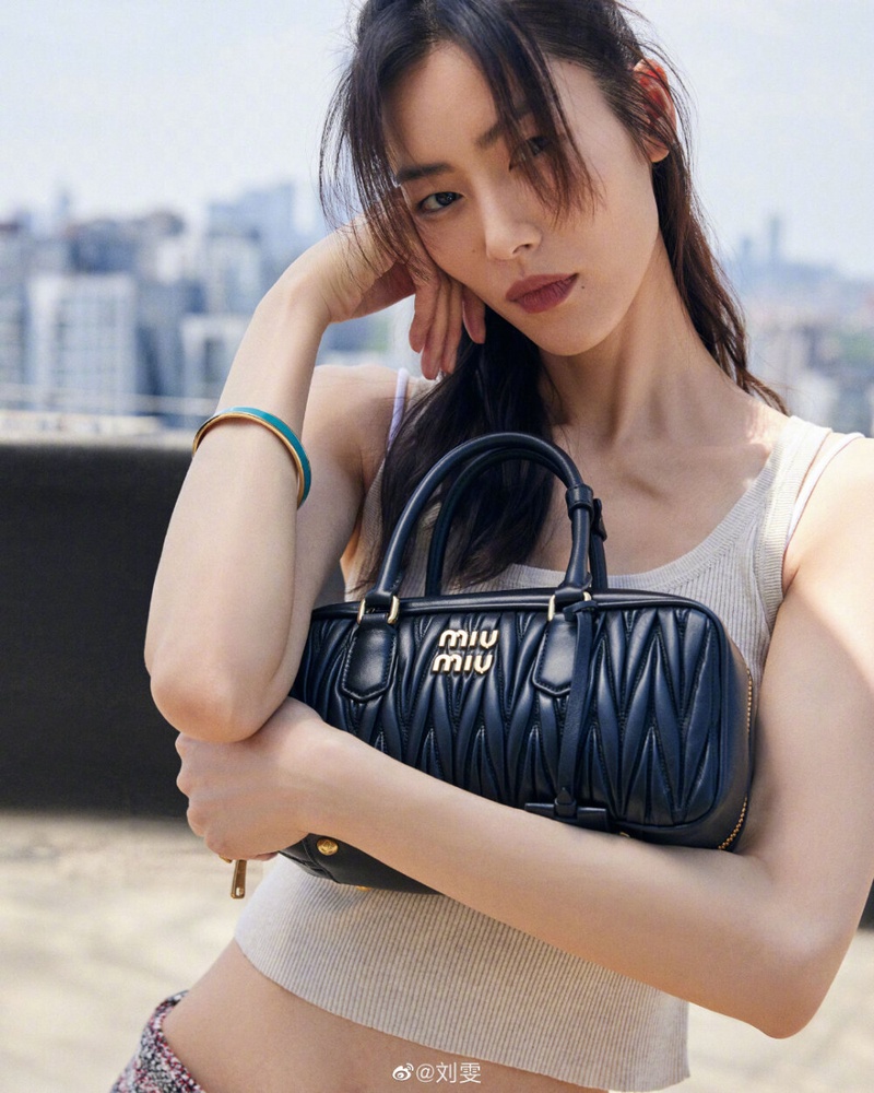 刘雯